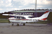 OY-CTS at Tirstrup (EKAH)