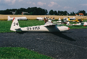 OY-VMX at Maribo (EKMB)